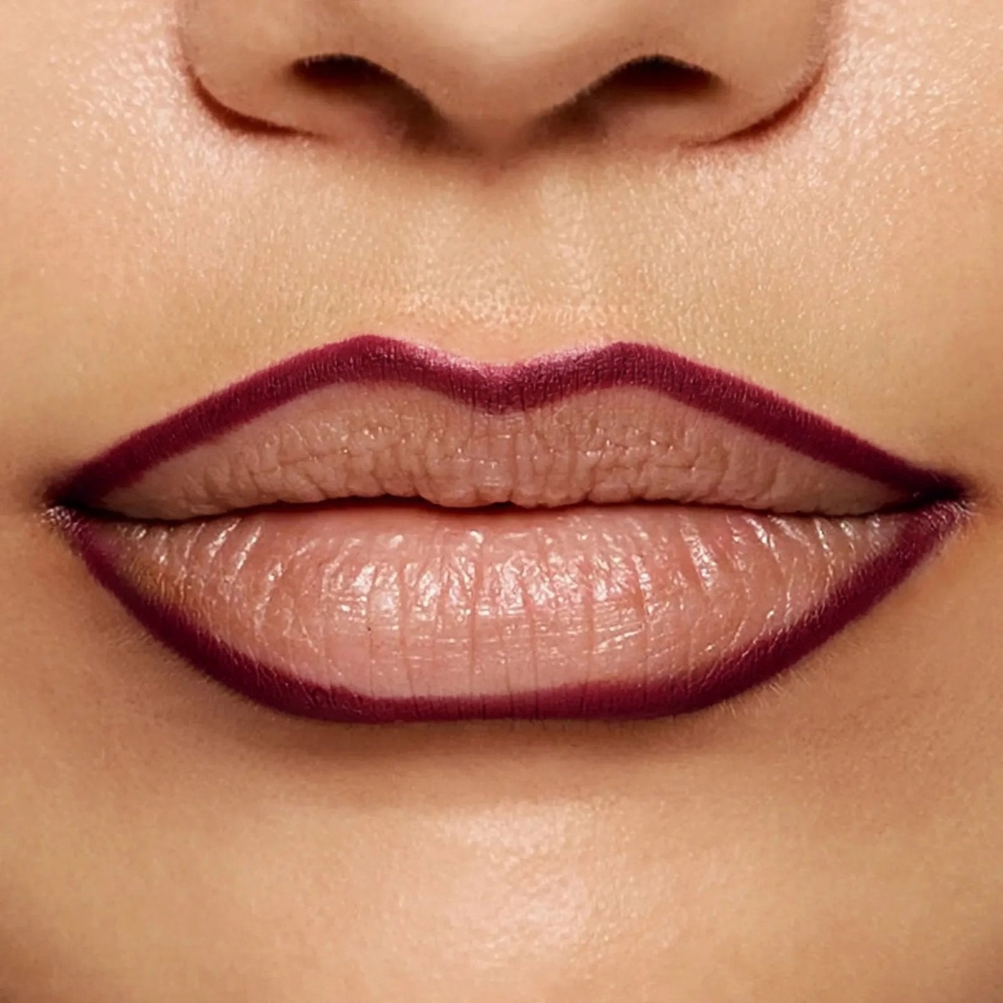 Easy Glide Lip Liner — Creamy, Blendable Color with Smooth Application